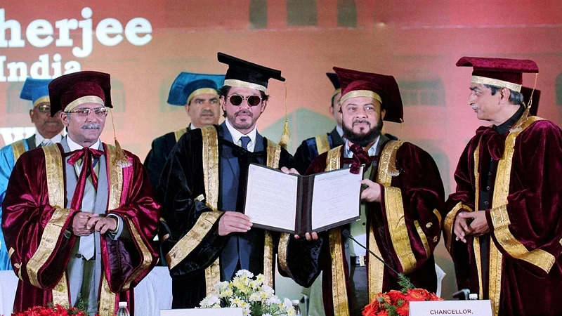 Dr Shahrukh Khan Maulana Azad National Urdu University Doctorate Degree